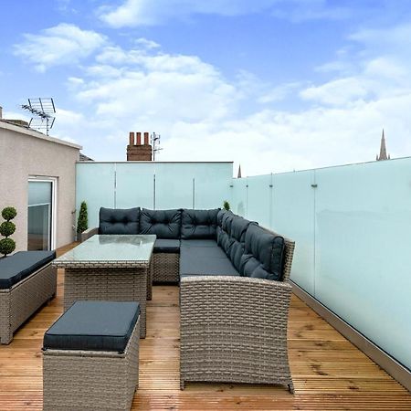 The Burton Penthouse By Fortuna Property Cheltenham Extérieur photo