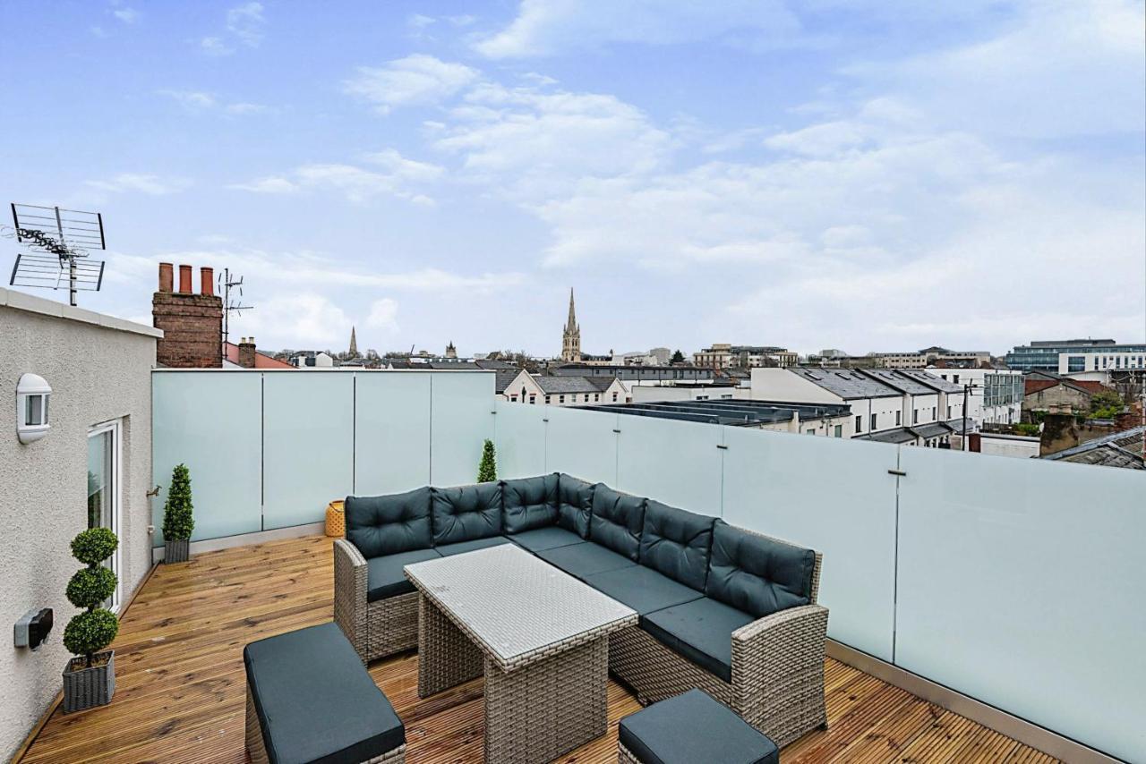 The Burton Penthouse By Fortuna Property Cheltenham Extérieur photo